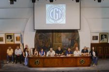 cgt048_700.jpg